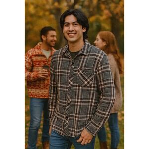 Vans Men's XXL Gray Burgundy Plaid Flannel Button Up Shirt Farmcore Grunge‎ Work